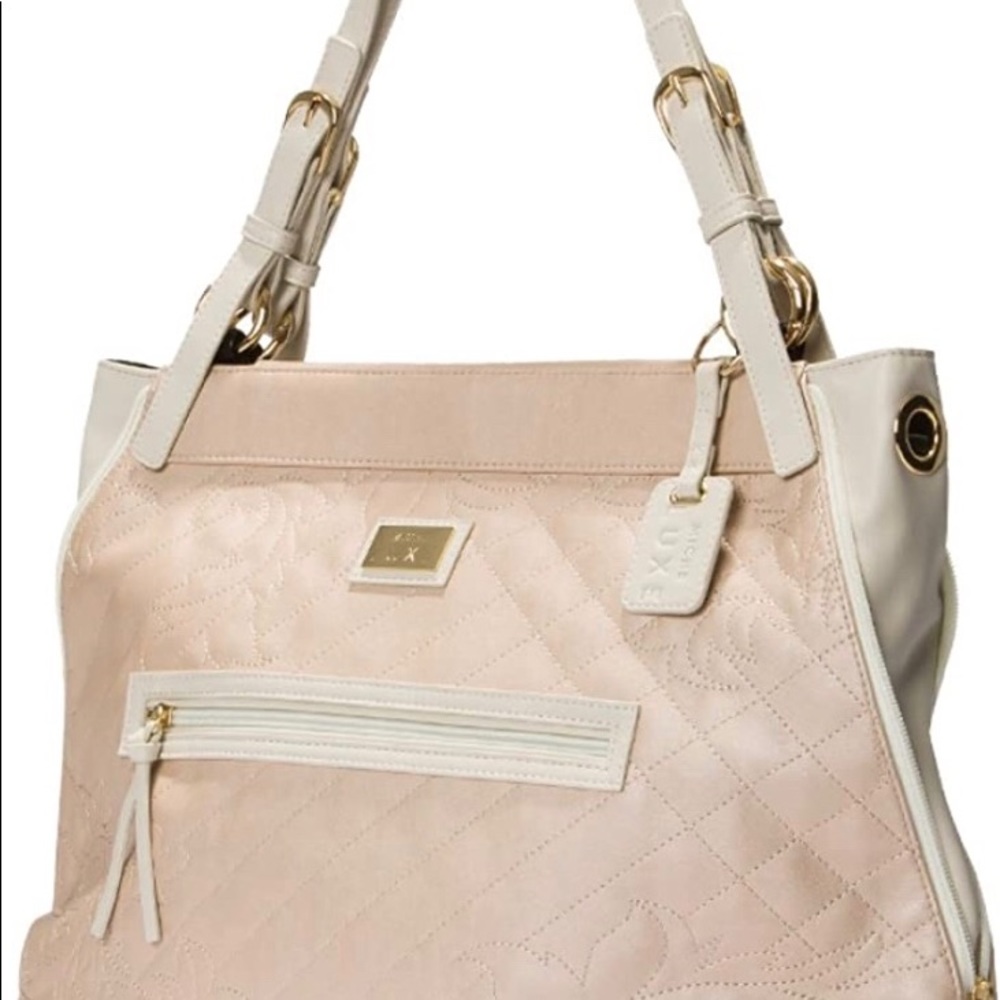 Versailles Luxe Shell